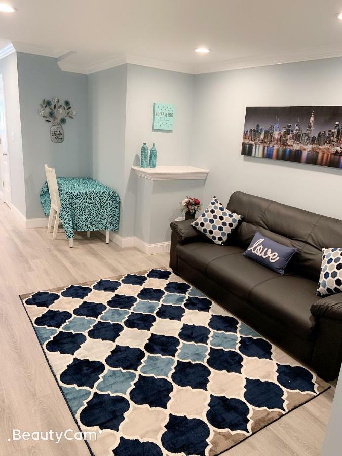 Nice Bedroom Next Fells Point Baltimore Exterior foto
